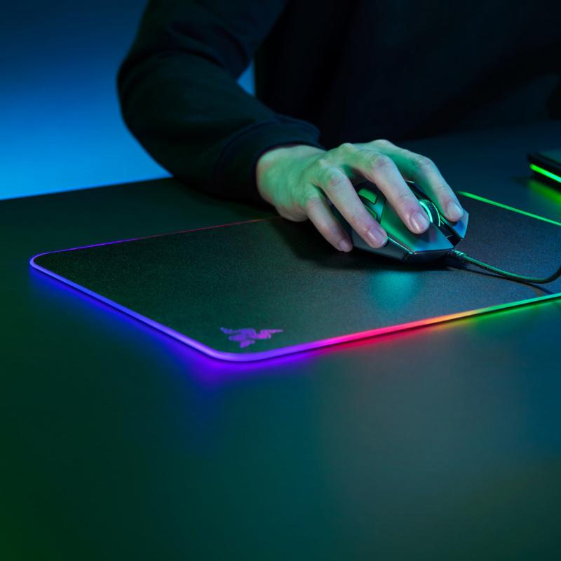 Razer Firefly Hard V2 RGB Game Mouse Pad Can Customize The Built-in Cable Non Slip Rubber Base 1