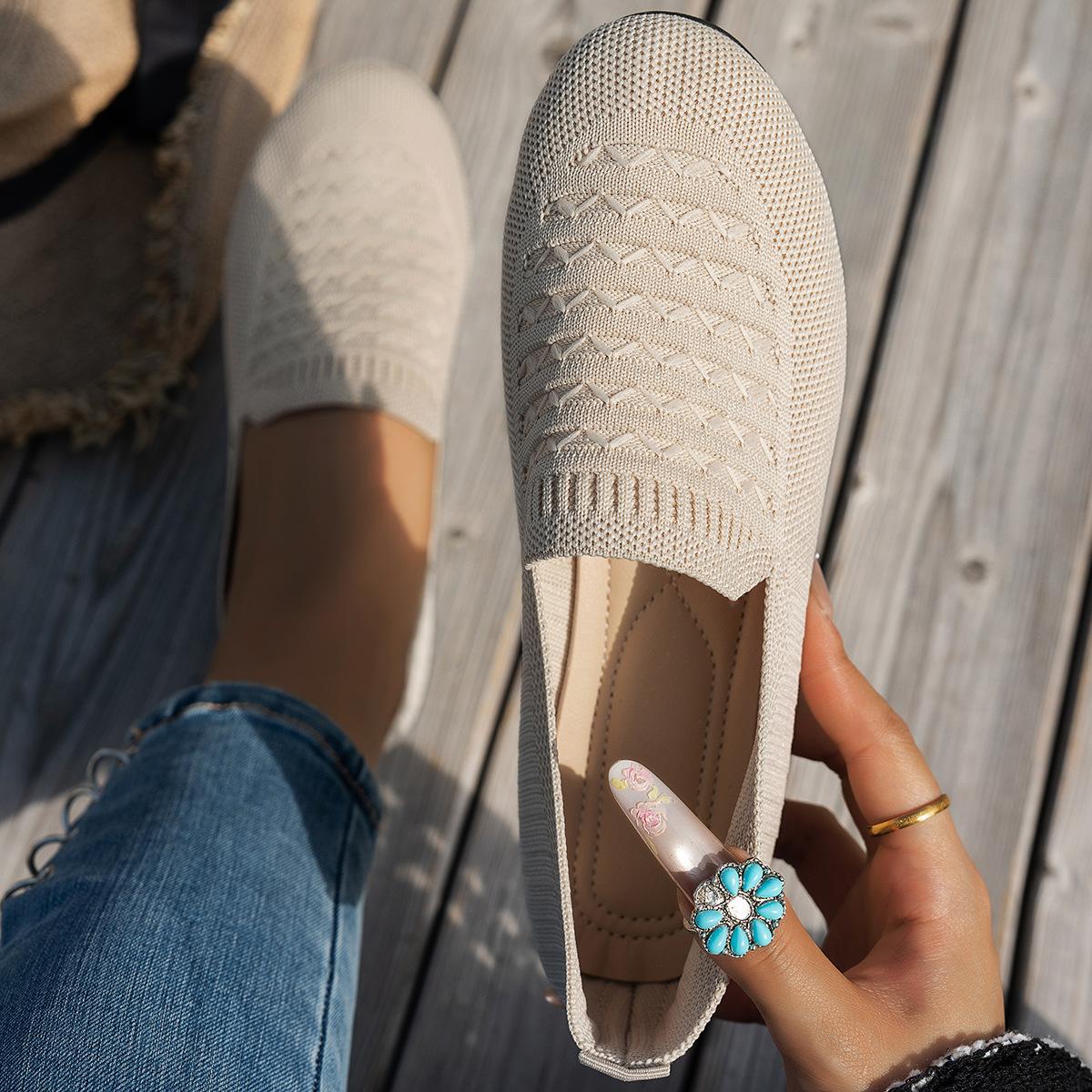 Plus-size Breathable Low-cut Knit Shoes For Women 8